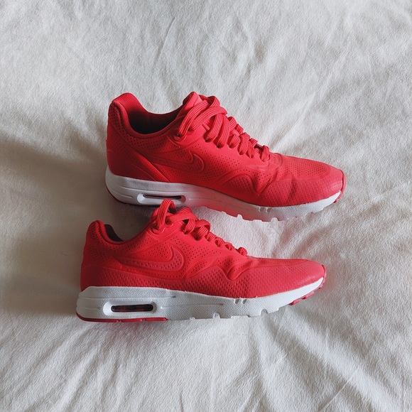 Nike Air Max 1 Ultra Moire Red Women’s 5.5 - Picture 2 of 6